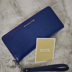 Michael Kors Blue Wallet with Wristlet
